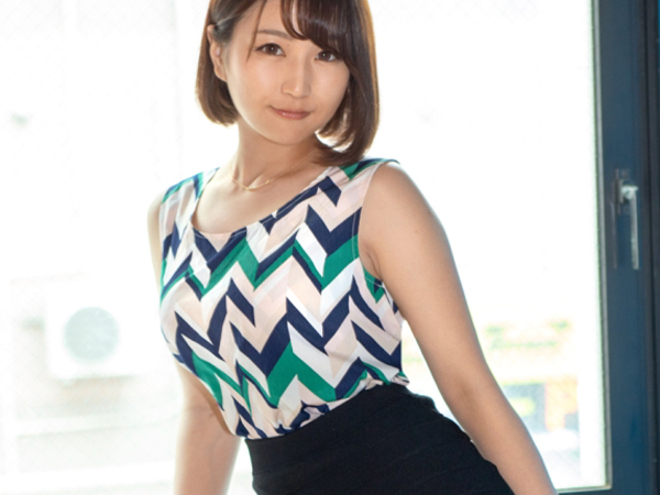 【三十路人妻の危険な情事】『旦那にバレたら…』スレンダー美熟女がラブホでNTR体験！知らない男に翻弄され、何度も絶頂を迎える姿は必見！禁断の快楽に溺れる人妻の淫らな喘ぎに興奮MAX！♡