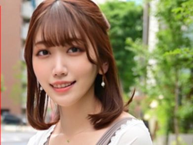 【美魔女エステティシャンの本性】上品な人妻がエッチな本性を曝け出す！ 激しく突かれて感じる姿は必見！ 悶える美ボディがエロすぎる♡
