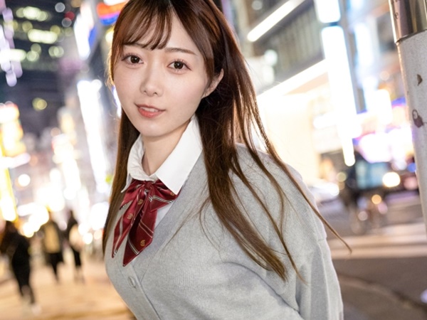 【四葉芽楼】上京してきた19歳の色白で148cmのミニマムボディの妹系美少女がカメラの前でイキまくる！