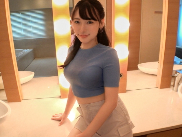 【素人】お薬作ってるという才女さん！作業するのに邪魔そうなぐらい膨らんだお胸をこねくり回したい！器用でマジエロかった！