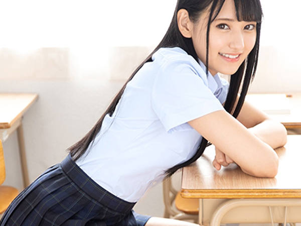 【八掛うみ】黒髪ロングヘアー美少女JKのオッパイを教室でモミモミ！勃起チンポを舐めさせて生ハメ顔面射精！