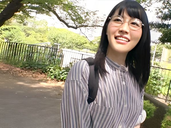 【ドMな美人お姉さん】 綾瀬○るかに激似の美貌！ 鎖で縛られ、ご主人様の欲望のままに責められる快感…♡