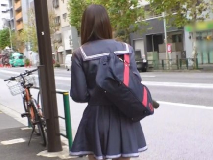 【制服美少女の悶絶プレイ】『気持ち良すぎる…』キュートなJKがオモチャで責められ、巨乳おっぱいを激しく揺らして感じまくる！制服姿とのギャップがたまらないエロ可愛い姿に興奮必至♡