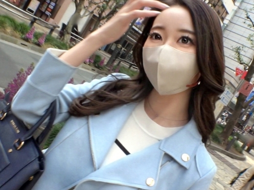 【美脚お姉さんの危険な誘惑】ロングヘアーの美人姉さん、自慢の美脚で男を誘い、チ●ポにしゃぶりつく！ご奉仕フェラでビンビンにさせ、エッチなカラダを思う存分イジられちゃう！♡