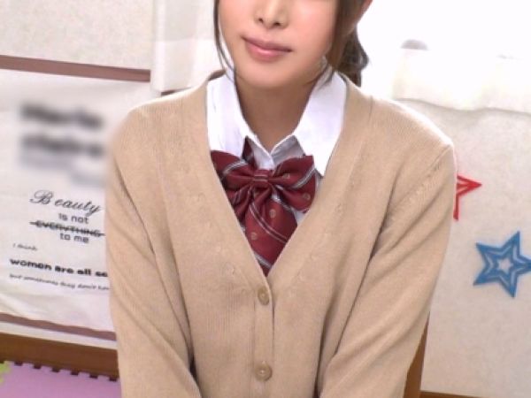 【初体験ソープ】つるつるマ○コの美少女が人生初のソーププレイで大興奮！未体験の快感に連続絶頂！！初々しい反応が超エロかわいい♡