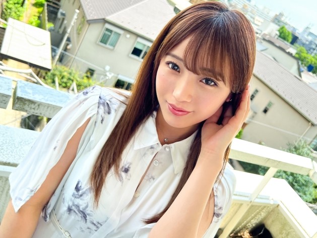 【巨乳清楚美女の潮吹き絶頂】『やだ…止まらない…』敏感マ○コを執拗に責められ、巨乳を揺らしながら大噴射！性感帯直撃の連続攻撃に理性崩壊♡