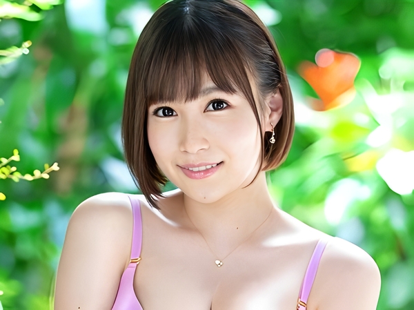 【牛柄ビキニで大乱交】『気持ち良すぎて止まらない…』セクシーな水着姿で男たちを誘惑！2本のチンポを巧みに扱いながら、騎乗位で激しく腰を振りまくる！ぶっかけられながら絶頂を迎える姿は必見！！