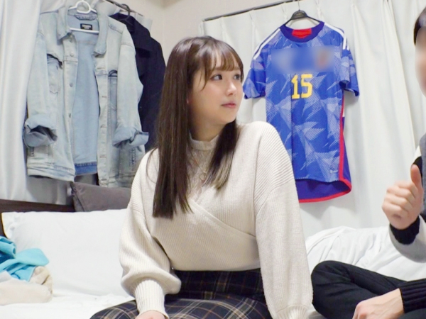 【盗撮素人】爆乳Hカップナースをゲット！パイパンおまんこに激ハメで乳が爆揺れ！エロすぎる看護師の淫乱セックス♥︎