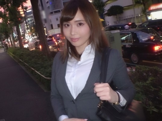 【むっちりOL】エロボディのキャリアウーマン、おマンコを刺激されトロトロに！膣内を責められ、いやらしく濡れちゃう姿がたまらない♡