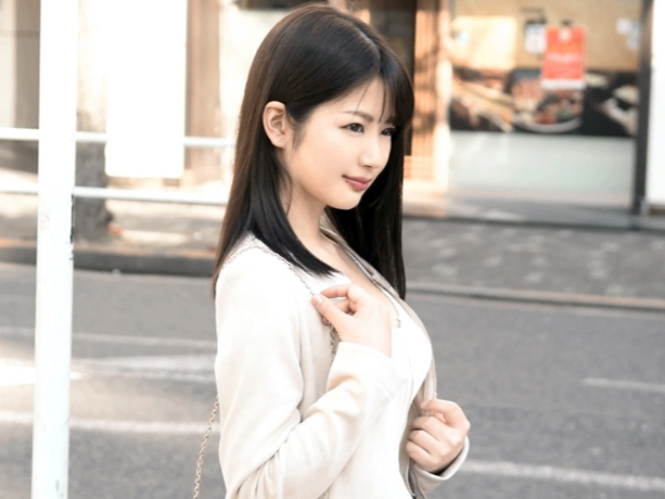 【美尻美女と濃厚交尾】『奥まで…』プリケツ美女が男と激しく絡み合い、子宮の奥までザーメンぶちまけられる！♡