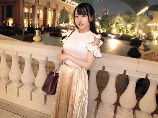 【アニメ声の巨乳美少女】『ダメ…感じちゃう…』ナンパした素人娘が敏感すぎるオマンコで大洪水！手マンで潮吹きしまくり、即ハボ確定の激カワ娘！♡