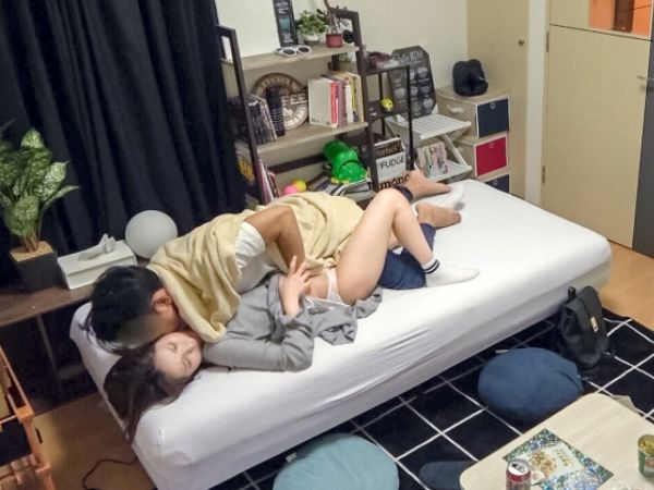 【JDの隠れた本性】『えっ、撮られてたの？』バーでナンパされた女子大生が、ヤリ部屋で本能むき出し！カメラを忘れて乱れまくる姿がエロすぎるww