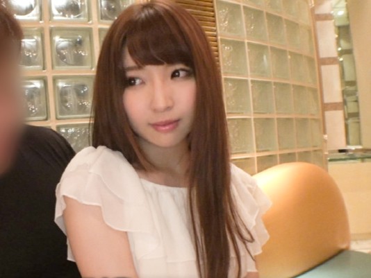 【ウブな黒髪美女】『こんなに感じるなんて…』男性経験少なめな大人しい美女が、腰振りセックスで本能解放!自らチンポを求め、激しく出し入れする姿に驚愕!w