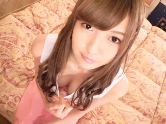 【渋谷系ギャルの初体験】剛毛マ○コの白ギャル店員、プロのテクにメロメロ♥寂しがり屋の素人娘が、絶頂連発のセックス三昧！アパレル店員の裏の顔を激撮！！