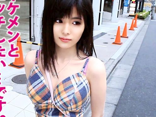 【19歳ギャル】「イケメンのデカチンで突いて♡」ビッチギャルが即ハメSEX！生チ○ポでガン突きされ、子宮直撃の激しいピストンに悶絶！妊娠確実の種付けセックスで絶頂！