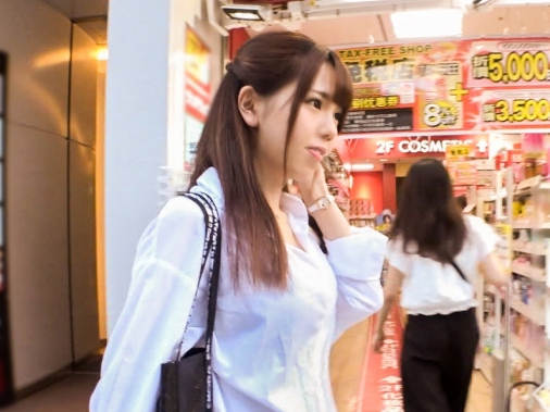 【ツルツル美マン娘】『そこダメぇ…』パイパンマ○コを責められ、手マン＆クンニで淫汁ダダ漏れ！敏感すぎる無毛マンコが、刺激に耐えきれずビクビク痙攣！